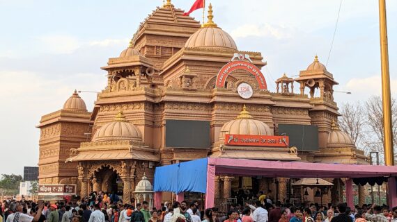 Kashtabhanjan_Dev_Hanuman_Temple,_Salangpur